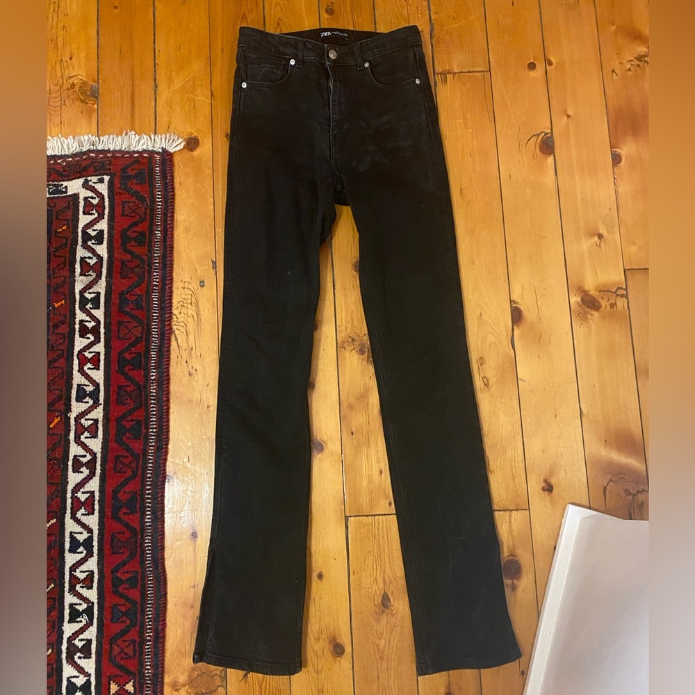 Black Zara jeans